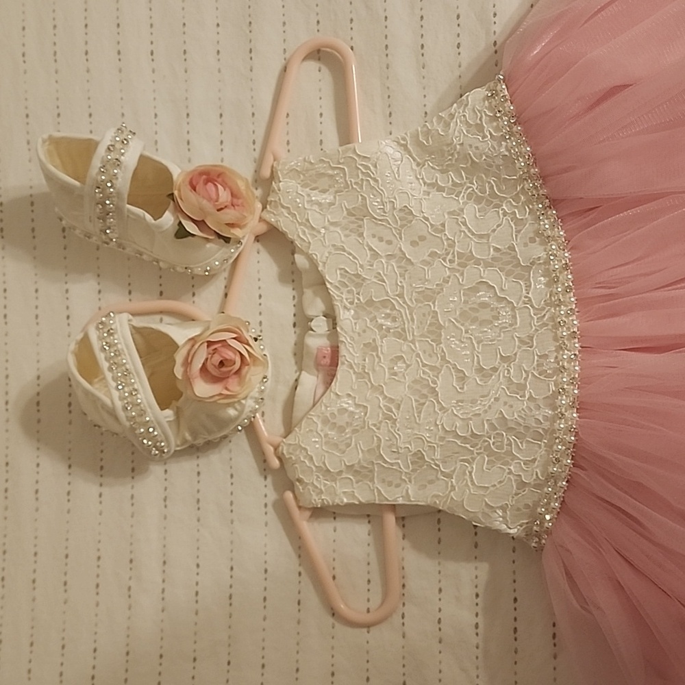 Fancy dress with matching shoes size 3-6 m - Picture 3 of 5
